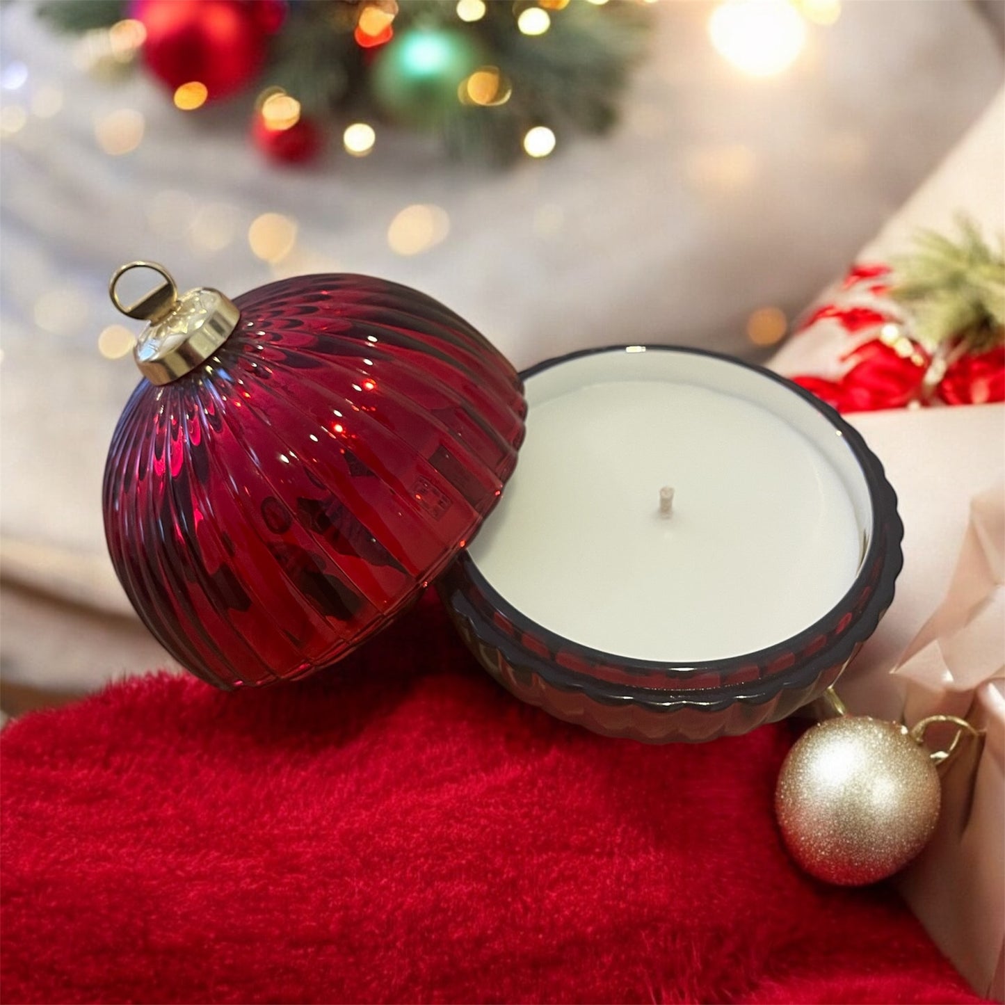 Christmas candle bauble red 200ml